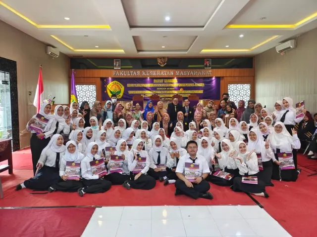 Selamat! 65 Alumni FKM UNEJ Resmi Sandang Gelar Sarjana dalam Yudisium ke-92 Periode 8 TA 2024/2025
