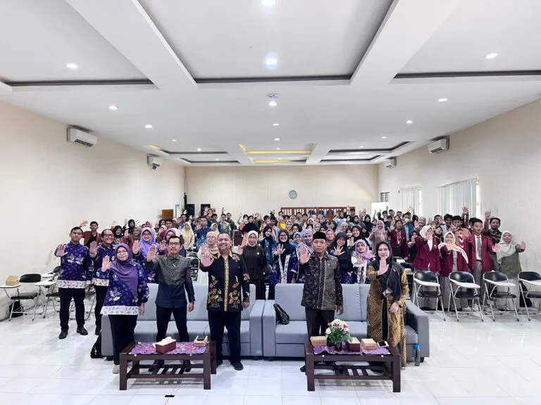 FKM UNEJ, HIMPSI Sekarkidjang, dan Tim HPU Gelar Webinar Hybrid: Kupas Tuntas Bullying dalam Lingkup Pendidikan