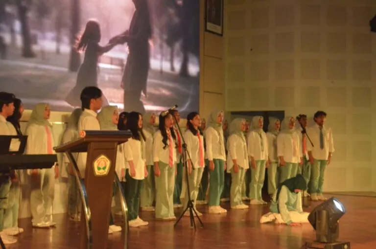 Padukan Harmoni dan Drama, UKM PSM Gita Pusaka FKM UNEJ Sukses Gelar Mini Concert “Four Seasons of Wanderlust”