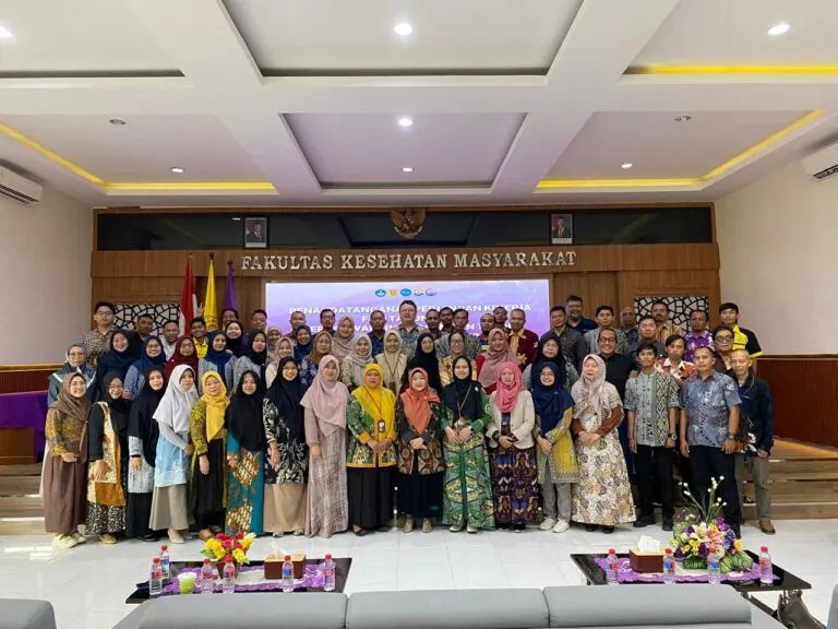 FKM Universitas Jember Sosialisasi Perjanjian Kinerja 2026 dan Anugerahkan Penghargaan bagi Insan Berprestasi