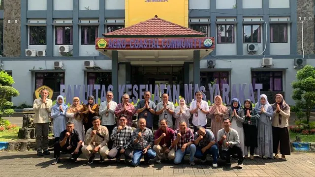 Hari Pertama Kerja Pasca Libur Panjang Nyepi dan Lebaran, Pimpinan Rektorat UNEJ Gelar Safari Silaturahmi ke FKM dan Seluruh Unit Kerja