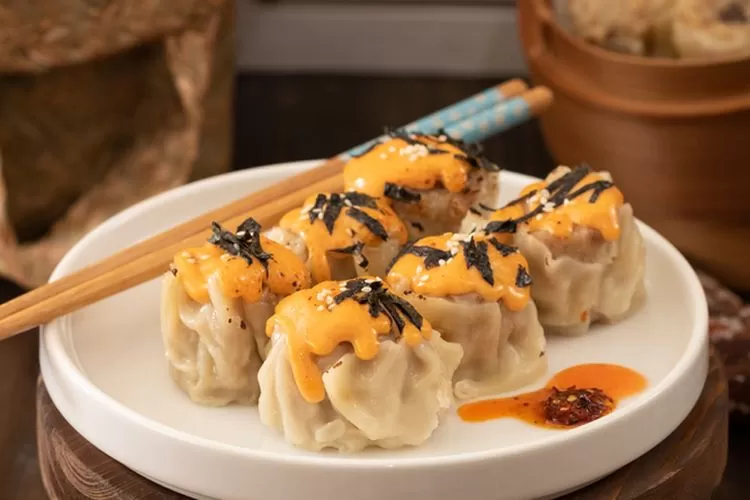 Inovasi Sehat dalam Setiap Gigitan: Dim Sum Ayam Broiler Kaya Serat Berkat Jamur Kuping!