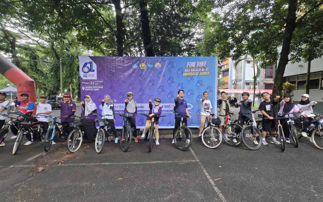 FKM UNEJ “Gowes” Penuh Semangat, Sukseskan Fun Bike Dies Natalis ke-61 UNEJ