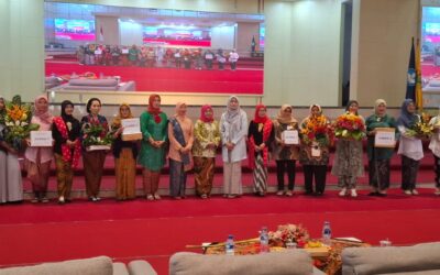 Semarak Hari Kartini 2026: Perwakilan DWP FKM UNEJ Raih Juara 1 Lomba Merangkai Bunga