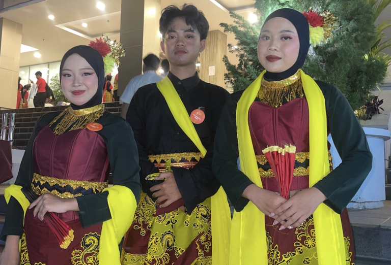 Banggakan Almamater, Tiga Mahasiswa FKM UNEJ Raih Dua Gold Medal di Ajang The 7th Penabur International Choir Festival 2026